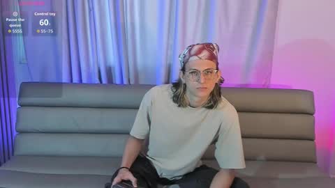 Lior evan online show from November 8, 11:35 am