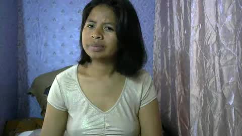 Snapshot of liora_selene chatting on September 17, 1:03 pm liora online show from September 17, 1:03 pm