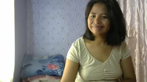 Liora selenex online show from November 28, 4:31 am