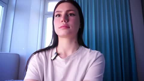 Amelia online show from May 21, 1:34 am
