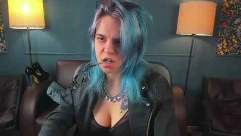 hello Ill be waiting for you during these hours tue 10am-5pm wed 3am-5pm thu 3am-5pm fri 3am-10am sat 10am-5pm sun 3am-1GMT online show from February 6, 3:21 am