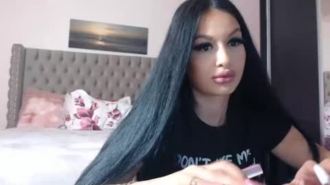 Lisa online show from March 30, 9:04 pm