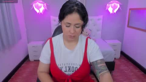 Lisa online show from March 1, 11:39 am