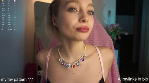 Lisa online show from January 29, 1:49 pm