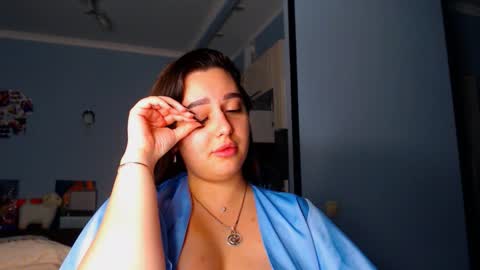 Snapshot of lisa_lady_golden chatting on September 15, 8:32 pm lisa_lady_golden online show from September 15, 8:32 pm