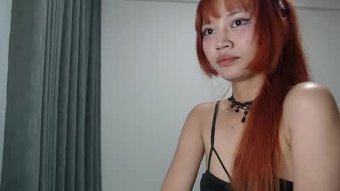 LisaKiss online show from May 6, 10:21 am