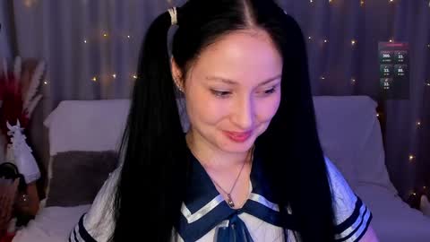 Lisa Moore online show from January 15, 11:30 pm
