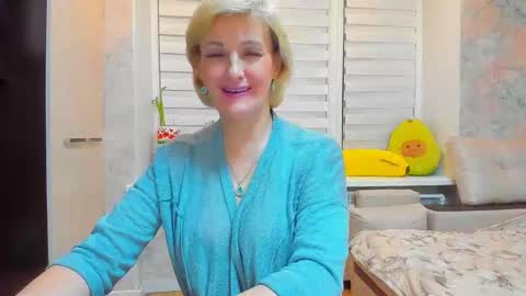 Snapshot of lisasimsx chatting on January 19, 9:34 pm Lisasimsxs online show from January 19, 9:34 pm
