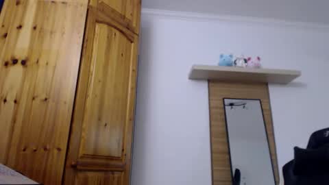 Lisaskybaby online show from October 24, 7:42 am