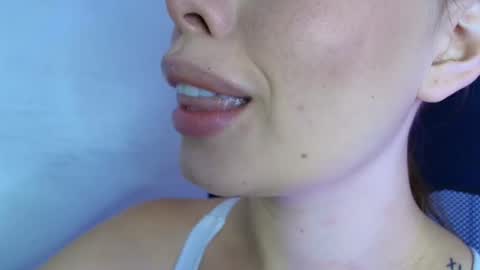 Lisbet online show from February 4, 7:40 pm