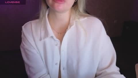 Anna online show from April 3, 2:40 am