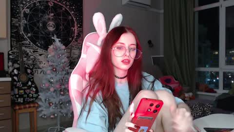 Snapshot of lisiasweet chatting on December 21, 5:18 pm Lika online show from December 21, 5:18 pm