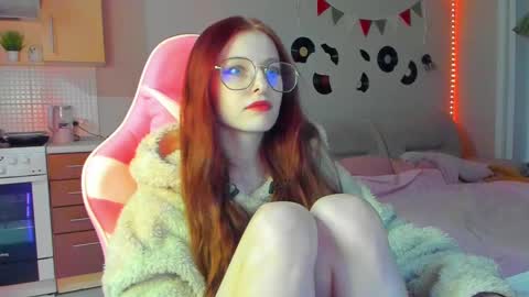 Snapshot of lisiasweet chatting on February 20, 6:13 pm Lika online show from February 20, 6:13 pm