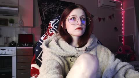 Snapshot of lisiasweet chatting on December 29, 4:51 pm Lika online show from December 29, 4:51 pm