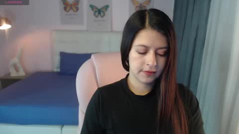 Andrea online show from December 6, 12:44 pm