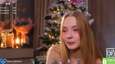 Snapshot of lissa_meooow chatting on January 28, 10:12 am your Liza again. Next stream Dec. 1 at 2 or 3 GMT online show from January 28, 10:12 am