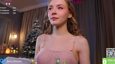 Snapshot of lissa_meooow chatting on January 12, 9:51 am your Liza again. Next stream Dec. 1 at 2 or 3 GMT online show from January 12, 9:51 am