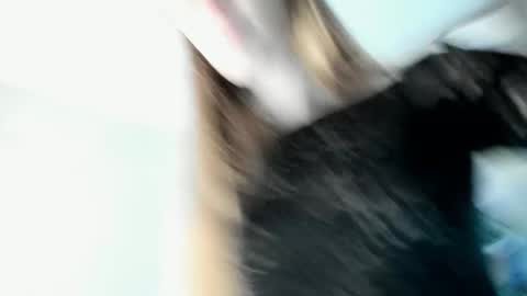 Lissa online show from December 21, 9:10 pm