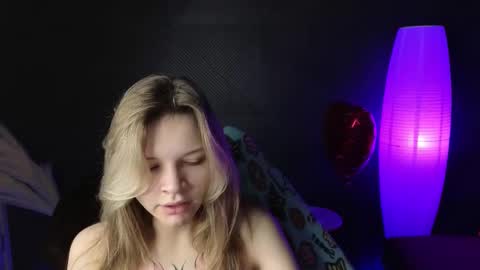 Snapshot of litabrom chatting on February 13, 1:08 am Lena online show from February 13, 1:08 am