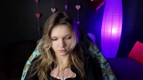 Snapshot of litabrom chatting on February 17, 4:42 am Lena online show from February 17, 4:42 am