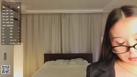 Snapshot of litathompson chatting on September 13, 4:15 am Alex online show from September 13, 4:15 am