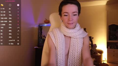 Alisa online show from October 5, 8:05 pm