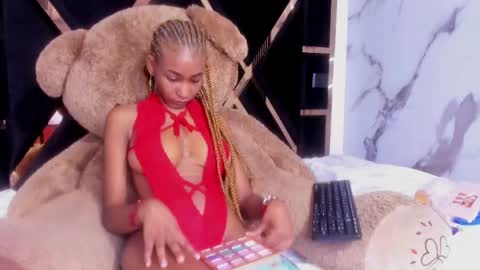 Snapshot of litte_ebony chatting on September 19, 7:17 pm Ashley online show from September 19, 7:17 pm
