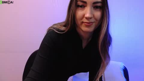 Snapshot of little___angell chatting on February 20, 3:30 pm Tina online show from February 20, 3:30 pm