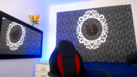 Alan  online show from September 18, 8:24 pm