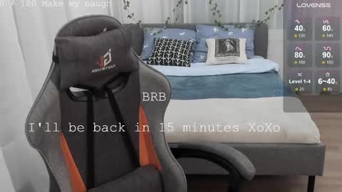 Eva online show from October 17, 7:51 pm