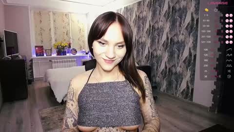 Birdy online show from February 4, 6:06 pm