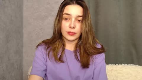 Snapshot of little_mia__ chatting on December 23, 8:14 pm Mia Im online every day 1530 PM in New York 2030 PM in London online show from December 23, 8:14 pm
