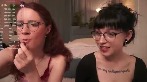 Kiki online show from June 20, 9:10 pm