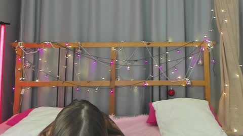 Kriss online show from February 7, 3:41 pm