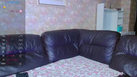 little_rockk online show from November 6, 6:05 am