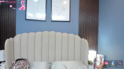 little_valentinaa online show from May 20, 11:27 am