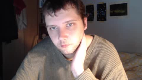 littlealien7 online show from September 14, 4:48 am