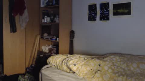 littlealien7 online show from October 2, 12:26 pm