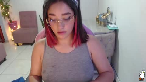 Snapshot of littleangelx_m chatting on February 26, 9:53 pm Daniela online show from February 26, 9:53 pm