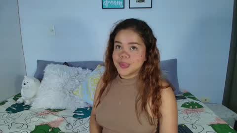 Sophie online show from February 4, 3:22 am