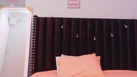 Tania  online show from September 24, 8:48 pm