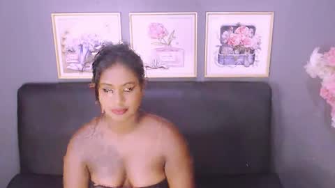 littleindianmilf online show from January 28, 2:42 pm
