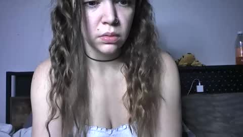 Snapshot of littlejessielov chatting on January 17, 9:39 am Jessie online show from January 17, 9:39 am