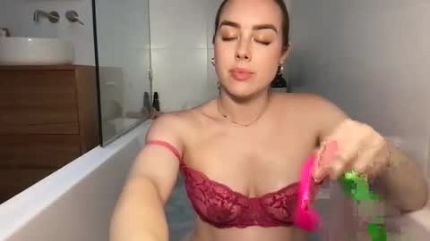 Lily Rose  online show from March 16, 3:20 am