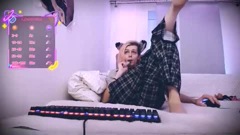 Felix online show from December 4, 6:46 am