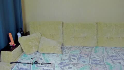 Michelle and James  offline menu in bio Dont forget thumb up for us   online show from February 5, 4:14 pm