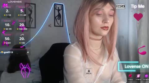 littlexjoy online show from November 10, 11:02 am