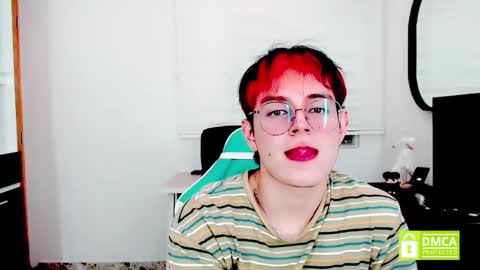 littlezhalem online show from January 9, 5:24 am