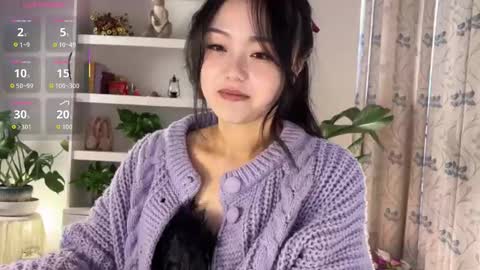 nana online show from October 22, 7:55 am