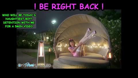 Snapshot of livecleo chatting on February 3, 2:36 am Cleo Patra - online show from February 3, 2:36 am